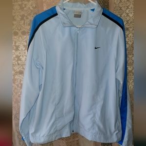 Youth XL or Adult Small Nike Pullover